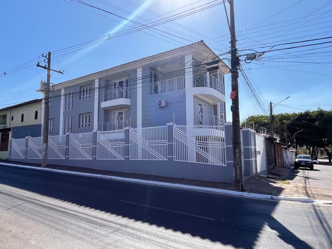 Aluga-se Sobrado Luxuoso – Núcleo Bandeirante - Foto 3